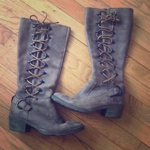 Born boots
